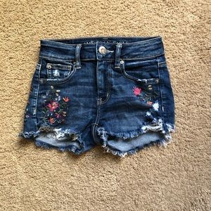 American Eagle short shorts